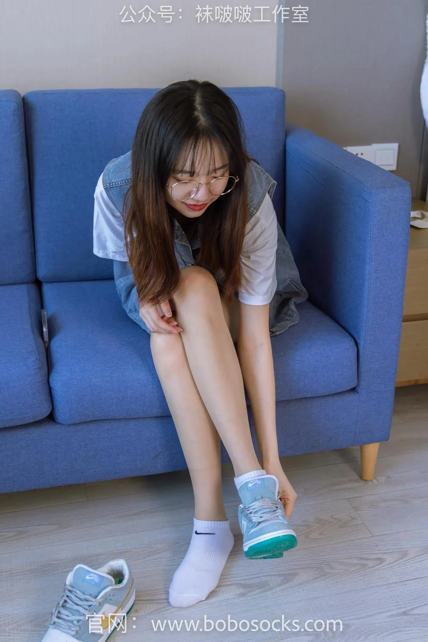 [BoBoSocks袜啵啵]NO.123 小甜豆-板鞋、白棉袜、肉丝 [140P]插图3